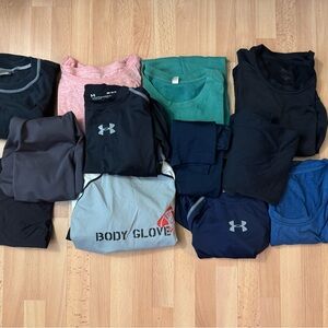 Bundle of 12 T-Shirts, size medium, various brands